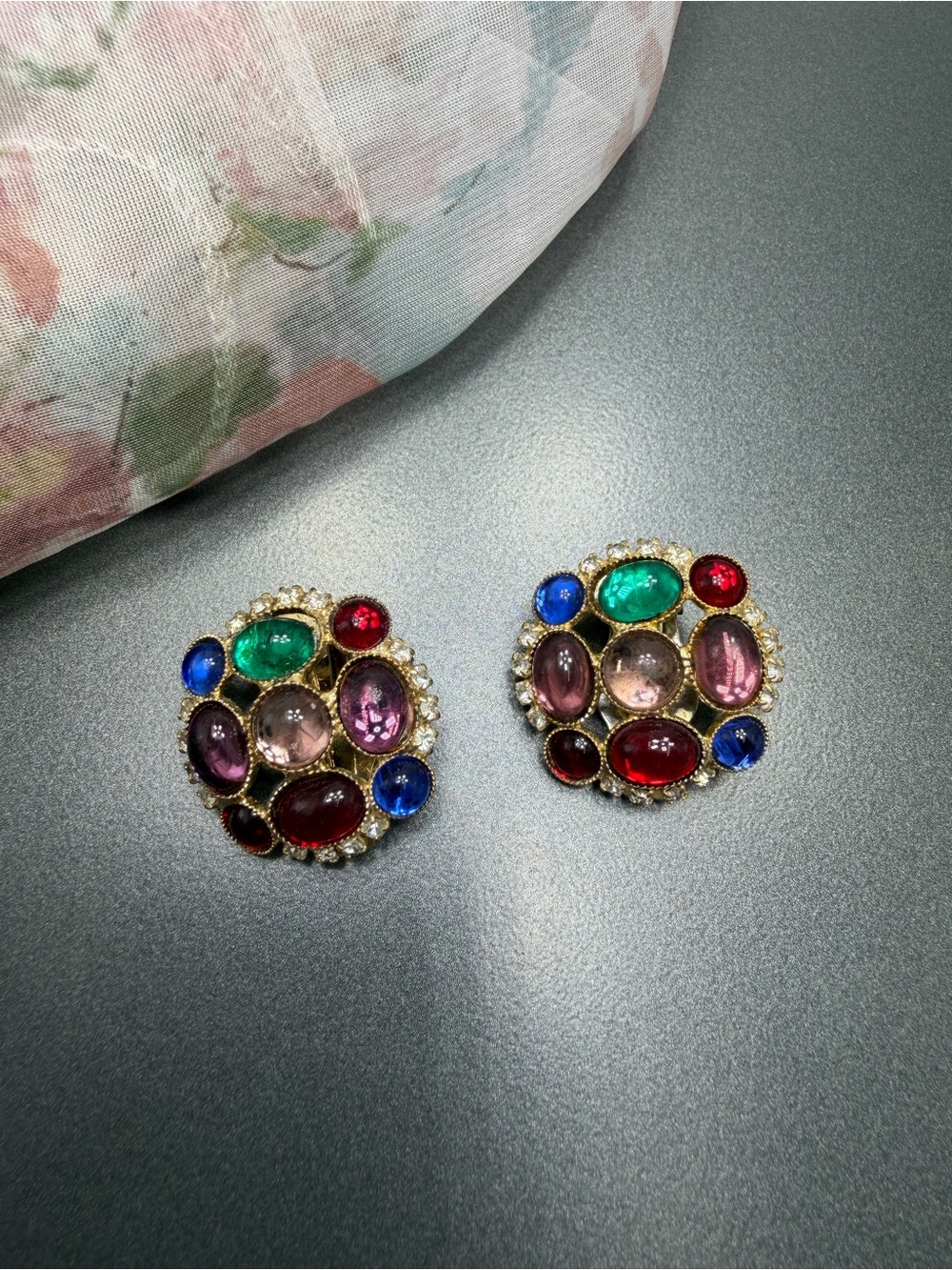 Vintage Eisenberg Ice Gripoix Style clip earrings #349SE